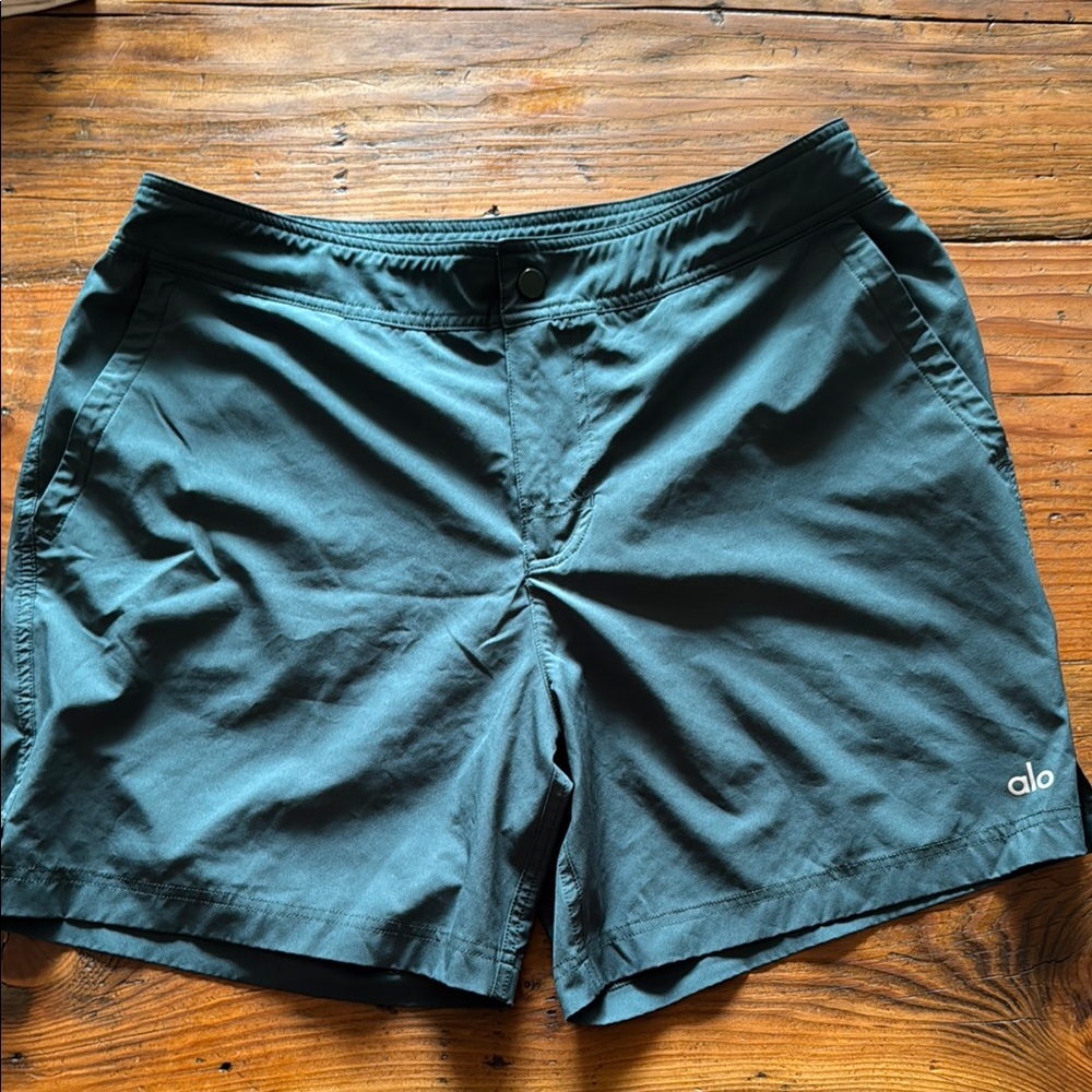 ALO Yoga Teal Athletic Shorts Lightweight Performance